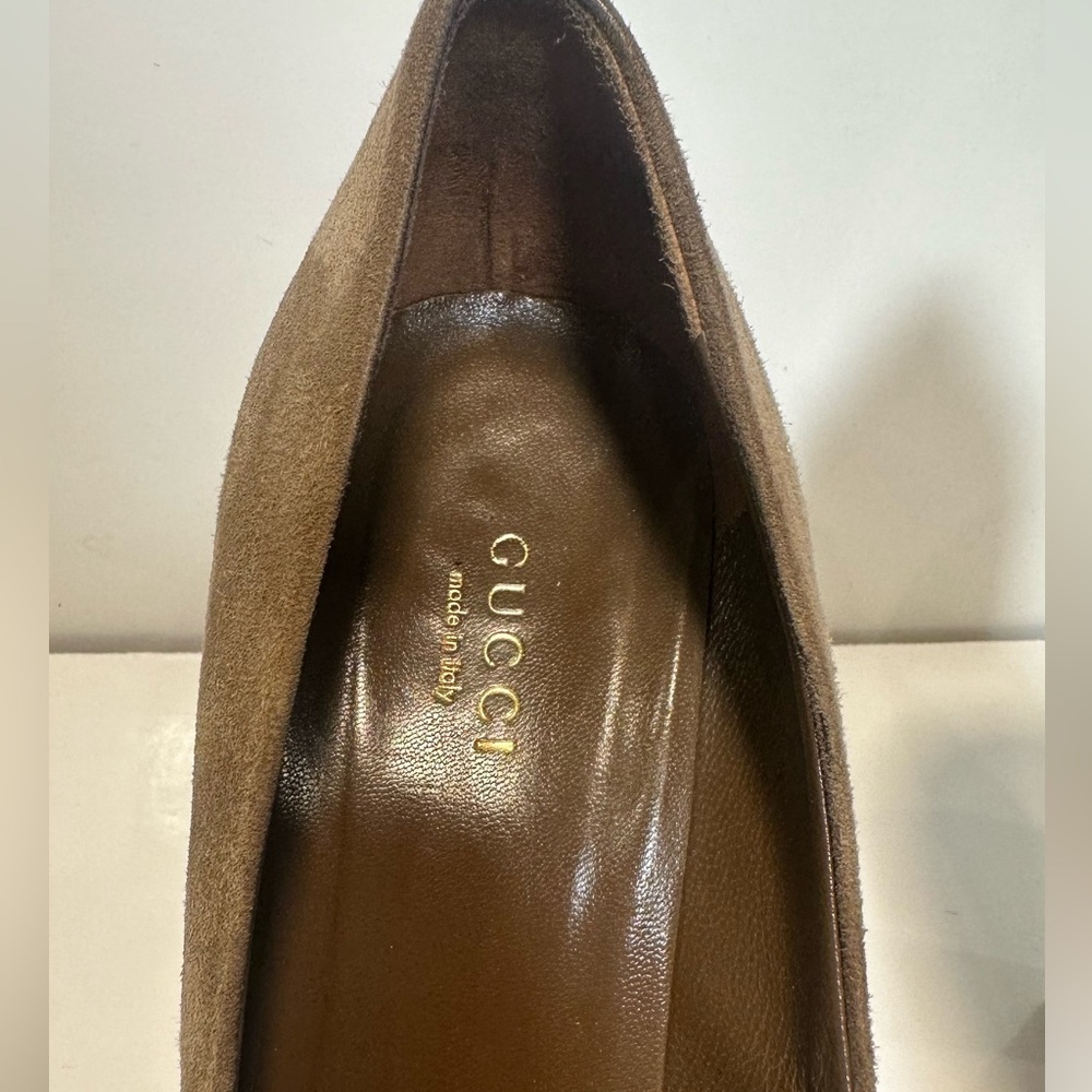 Gucci Pump - image 6